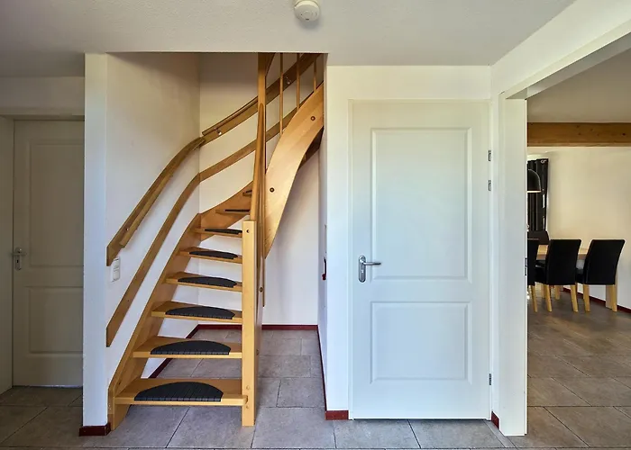 In Limburg With Subtropical Pool Vila