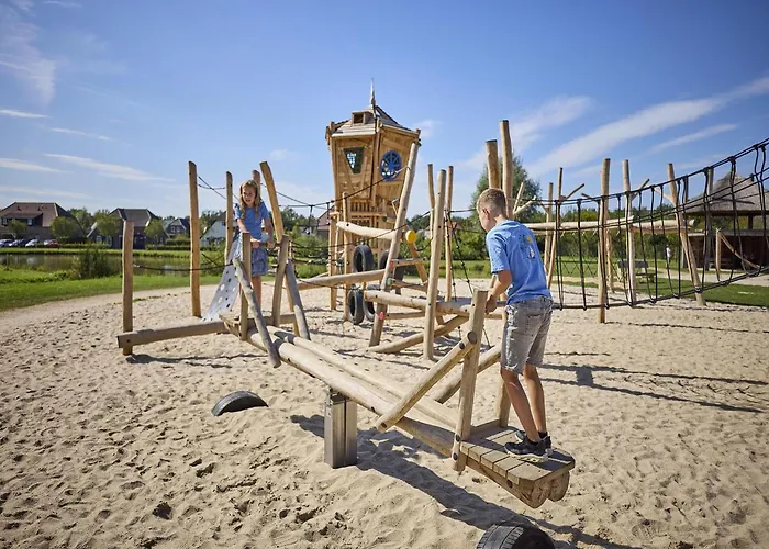 In Limburg With Subtropical Pool Vila *