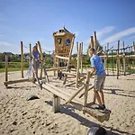 In Limburg With Subtropical Pool Villa *